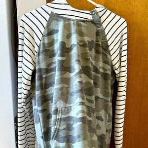 Long sleeve shirt by Maurices.